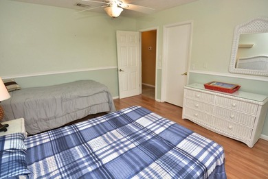 Unique opportunity to own a thoroughly maintained Corner lot - photo 20