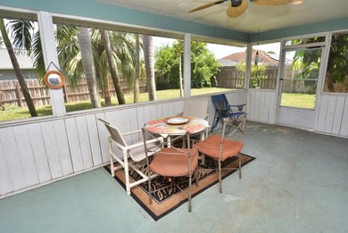 Unique opportunity to own a thoroughly maintained Corner lot - photo 26
