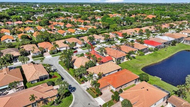 Welcome home to this unique, one of a kind home in Delray! About - photo 3