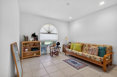 Welcome home to this unique, one of a kind home in Delray! About - photo 9