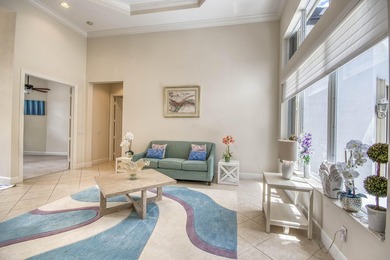 A private backyard oasis with a screened pool, outdoor kitchen - photo 12