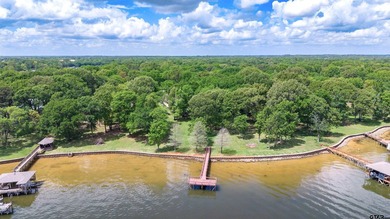 Set behind the gates of Brook Harbor on the renowned shores of - photo 7