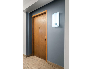 Come step inside this beautifully refreshed condo, and feel an - photo 10