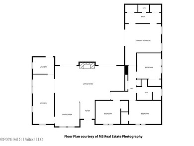 Situated on a quiet cul-de-sac in the heart of Diamondhead, this - photo 33