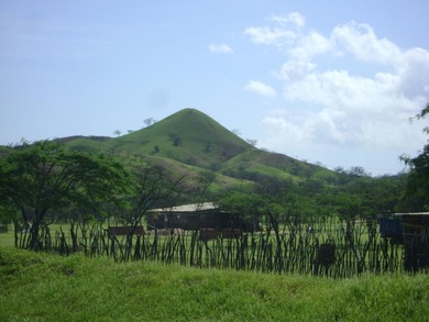 150 acres of hillside property overlooking the Pacific Ocean - photo 12