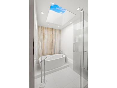 A truly rare offering in Boca Raton, this exquisitely reimagined - photo 34