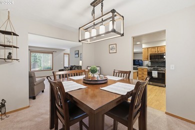 Welcome to this beautifully maintained, two-story traditional - photo 9