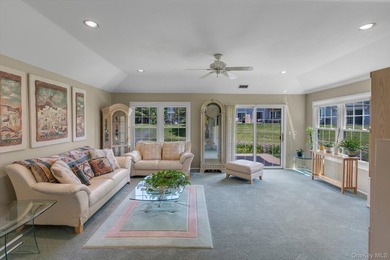 Welcome to 35 Lakebridge Drive South, a beautifully maintained - photo 4