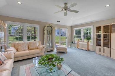 Welcome to 35 Lakebridge Drive South, a beautifully maintained - photo 5