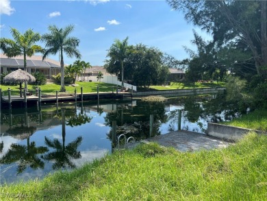 Cape Coral Lakes Area Lot For Sale in Cape Coral Florida