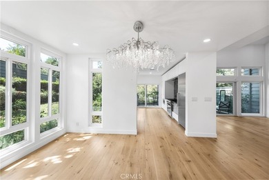 Welcome to this luxurious *Club View* townhouse nestled in an - photo 12