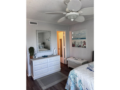 This is the Shore Drive condo that you've been waiting for!! - photo 17