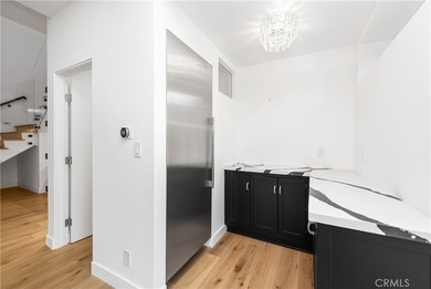 Welcome to this luxurious *Club View* townhouse nestled in an - photo 18