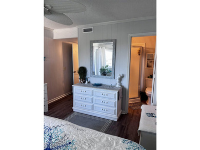 This is the Shore Drive condo that you've been waiting for!! - photo 19