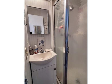 This is the Shore Drive condo that you've been waiting for!! - photo 20