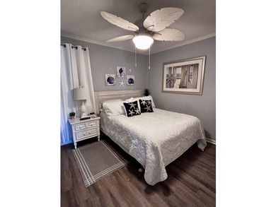 This is the Shore Drive condo that you've been waiting for!! - photo 22