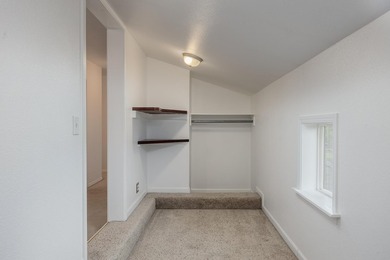 Come see this spacious family home, within North Pole city - photo 22
