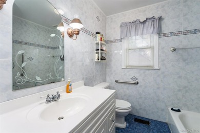 Much Sought after Rampasture Point Area with water access across - photo 22