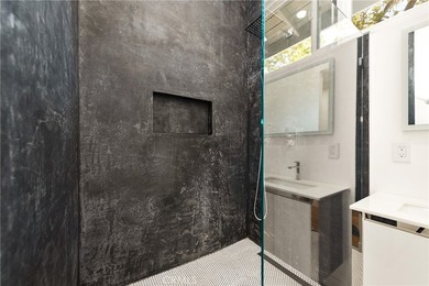 Welcome to this luxurious *Club View* townhouse nestled in an - photo 26