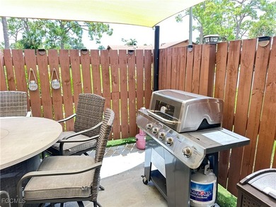 This charming townhouse features 2 bedrooms, 2 full bathrooms - photo 9