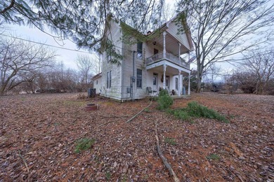 Patoka Lake Home For Sale in Birdseye Indiana