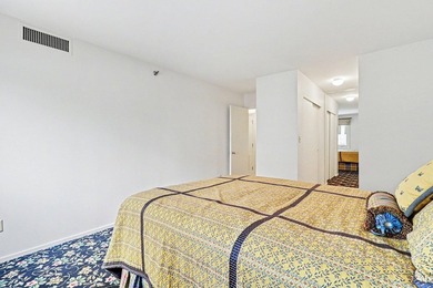Rarely available THREE BEDROOM corner condo on the SKYWAY with a - photo 25