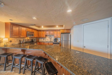 ***2 week minimum rental period allows for excellent rental