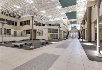 -Fully vacant 122,084 SF medical office building in Downtown St - photo 9