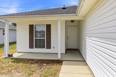 Welcome home to this cute and practical 3-bedroom, 2-bath HOME - photo 6