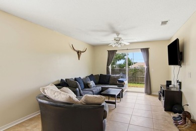 Welcome home to this cute and practical 3-bedroom, 2-bath HOME - photo 8
