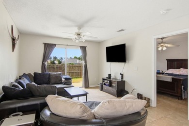 Welcome home to this cute and practical 3-bedroom, 2-bath HOME - photo 9
