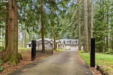 Imagine arriving through a gated drive to discover a - photo 2