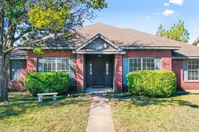 (private lake, pond, creek) Home Active Under Contract in Cedar Hill Texas