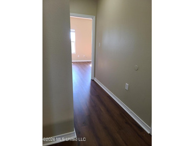 Excellent investment opportunity with this fully occupied - photo 12