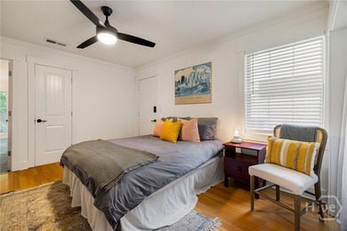A Rare Find in desirable Oakdale. Renovated 5 bedroom/3 bath - photo 14