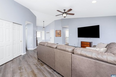 Move in ready home surrounded by a green-belt on two sides in - photo 15
