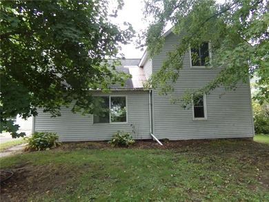 Chippewa River Home Sale Pending in Durand Wisconsin