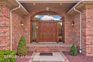 Experience effortless luxury in this beautifully maintained - photo 5