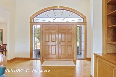 Experience effortless luxury in this beautifully maintained - photo 7