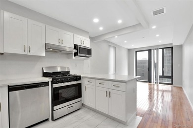Ideal 1031 replacement property with predictable cash flow - photo 9