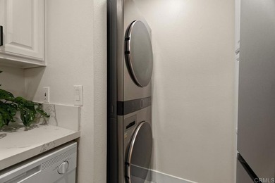 Experience active San Diego living in this beautifully renovated - photo 10