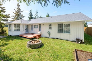 Move in ready home surrounded by a green-belt on two sides in - photo 50