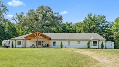 Lake Home For Sale in Millington, Tennessee