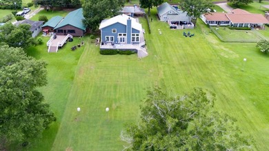 Stunning Lakefront Home on Lake Sam Rayburn! Located just 2 - photo 9