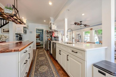 Enjoy your summer in this stunning waterfront retreat offering - photo 5