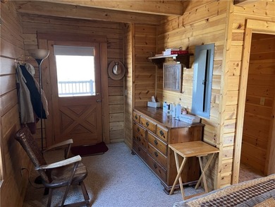 Secluded 3BR-2BA rustic Ozark Mountain log cabin on 15.93 acres - photo 13