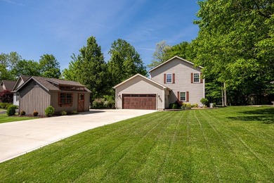 Spectacular, one of a kind Candlewood lakefront home! This - photo 14