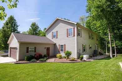 Spectacular, one of a kind Candlewood lakefront home! This - photo 17