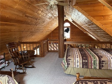 Secluded 3BR-2BA rustic Ozark Mountain log cabin on 15.93 acres - photo 20