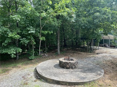 Secluded 3BR-2BA rustic Ozark Mountain log cabin on 15.93 acres - photo 26